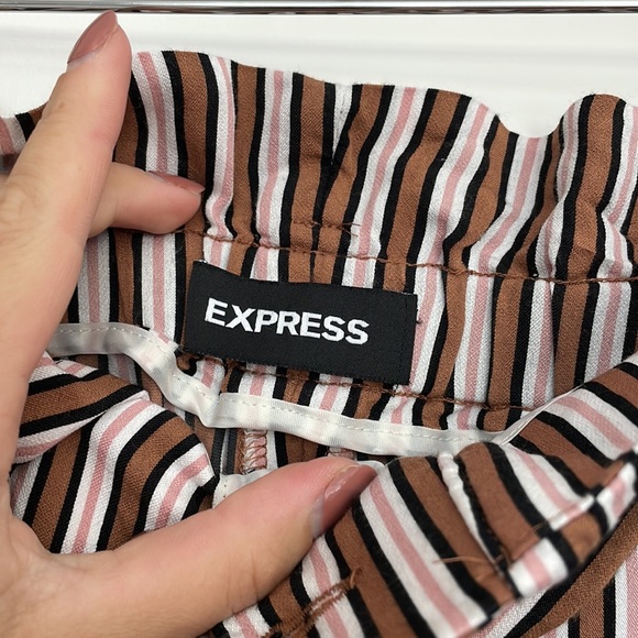 Express flowing work to play pants size XS. Wide Leg High Rise - Picture 4 of 5